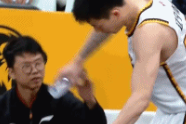  廣廈逆襲！遼寧男籃新賽季首戰失利遭遇慘敗